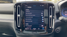 Volvo XC40 2.0 B3P Ultimate Dark 5dr Auto Petrol Estate